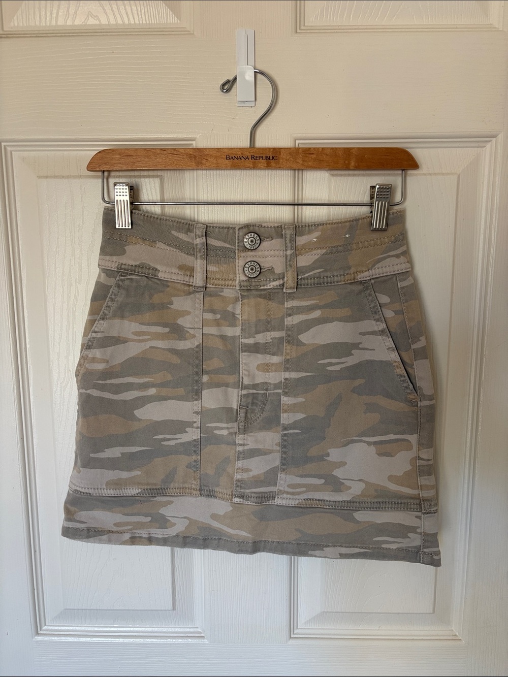Express Camo Mini Skirt in Beige and Gray